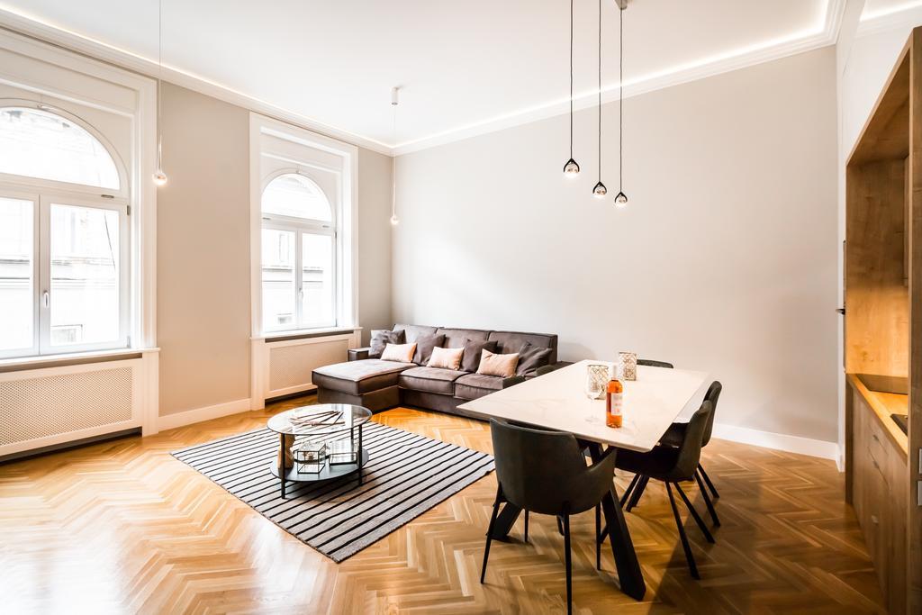 Bpr Opera Lux Treasure Apartment Будапеща Екстериор снимка